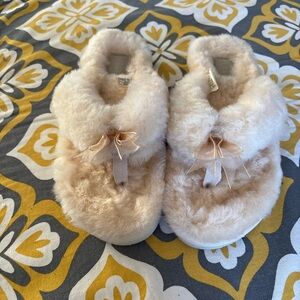 Ugg slippers